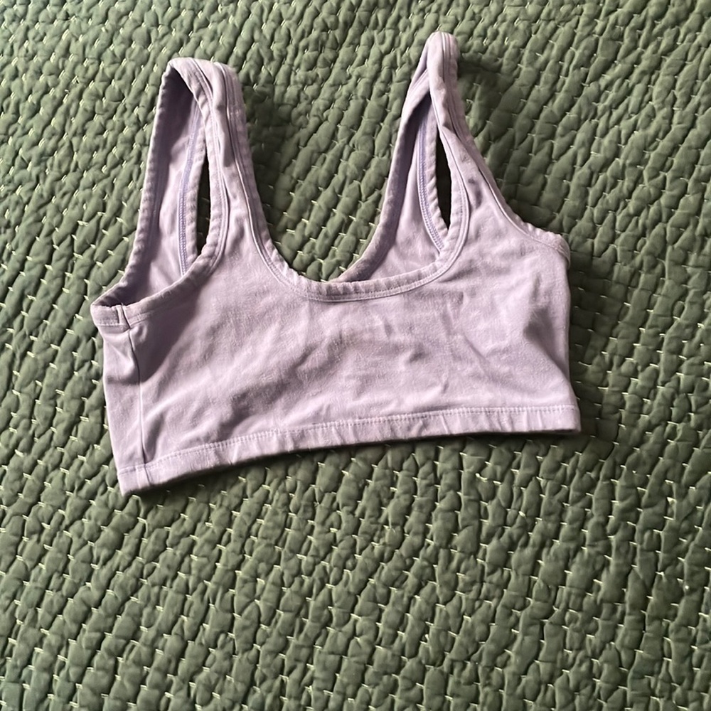 Arq bra, size medium, good condition